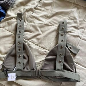 New with tags garage swimsuit adjustable straps and the padding can be removed